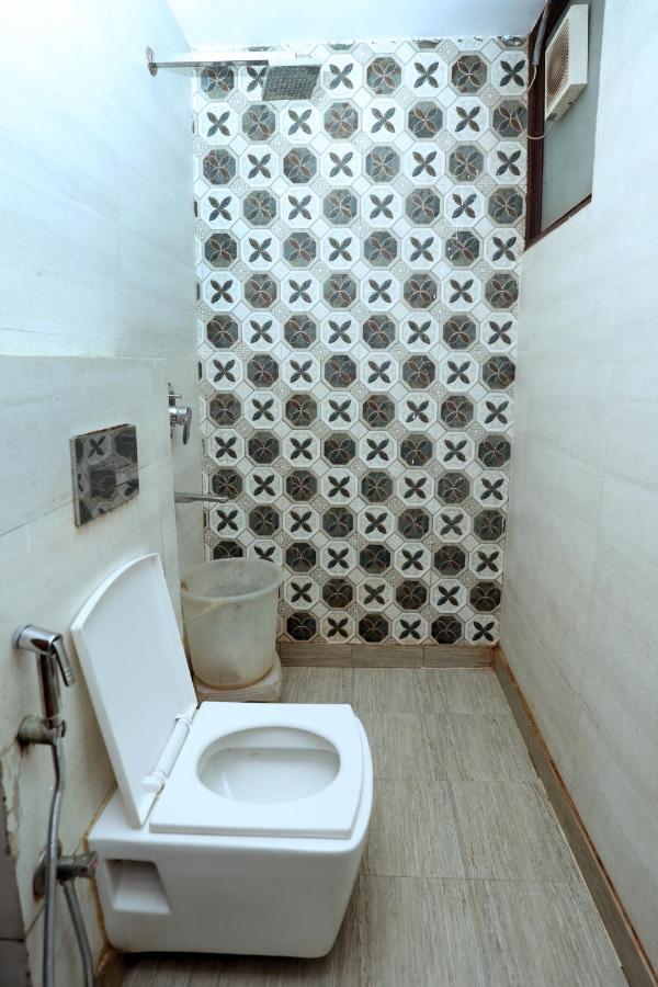 Hotel Toto International Dx Nowe Delhi Zewnętrze zdjęcie