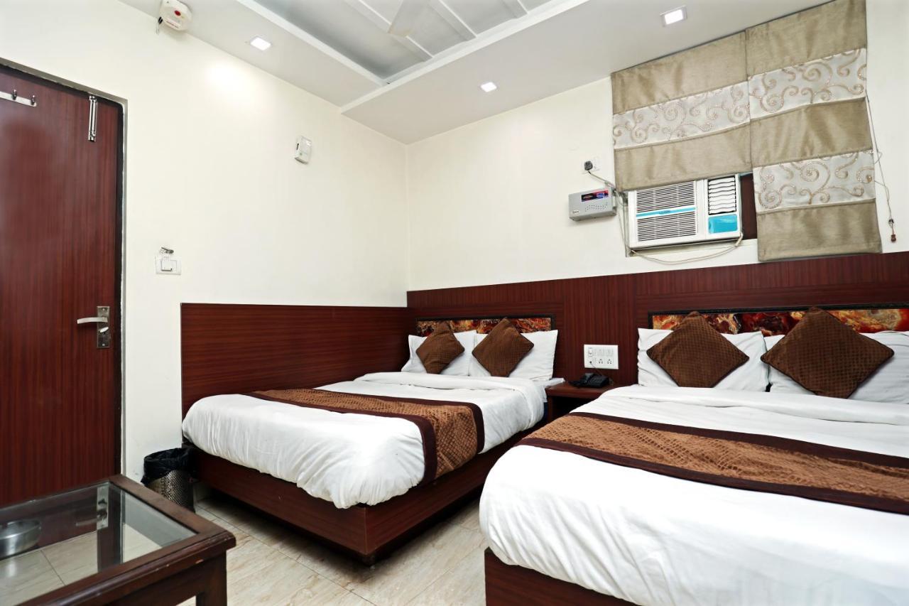 Hotel Toto International Dx Nowe Delhi Zewnętrze zdjęcie